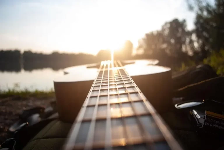 Scopri di più sull'articolo Migliore Chitarra Classica per iniziare